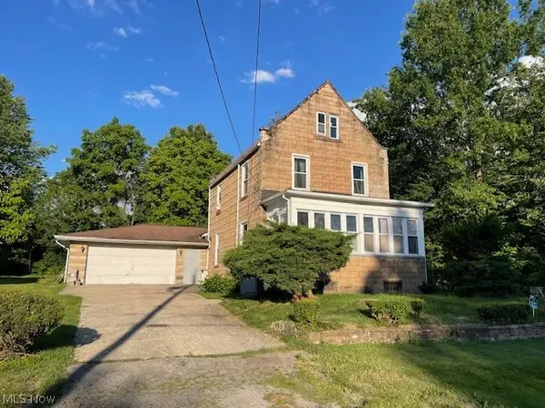 913 Kenneth Street, Youngstown, OH 44505