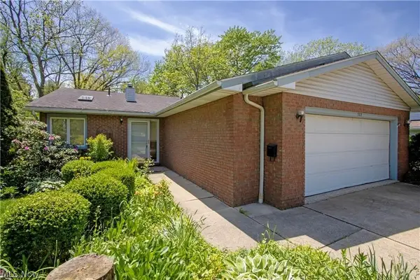 588 Forest Creek Drive, Wooster, OH 44691