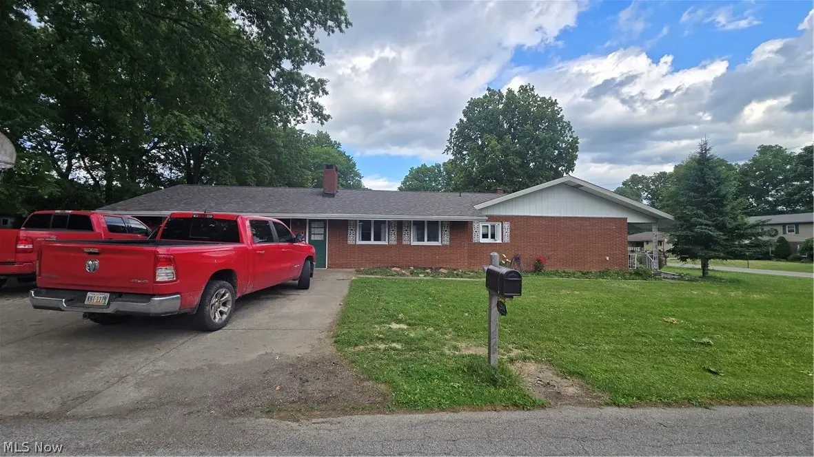 1204 Roseway Se Avenue, Warren, OH 44484 - #1