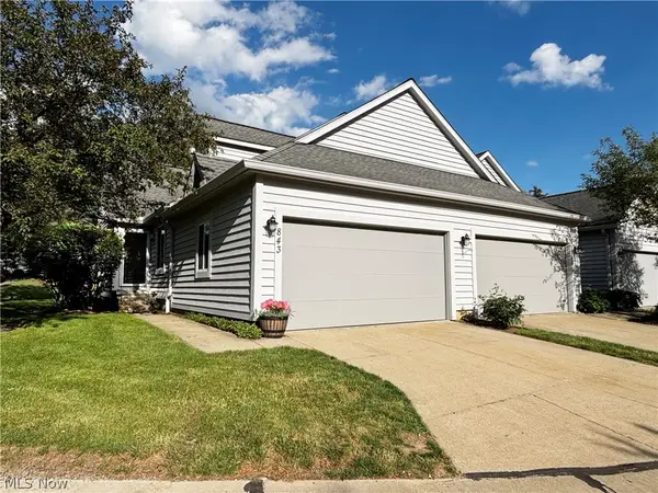 843 Arboretum Circle, Northfield, OH 44067