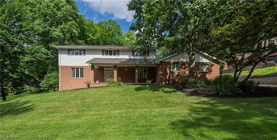 2300 Beechwood Nw Drive, Dover, OH 44622 - #2