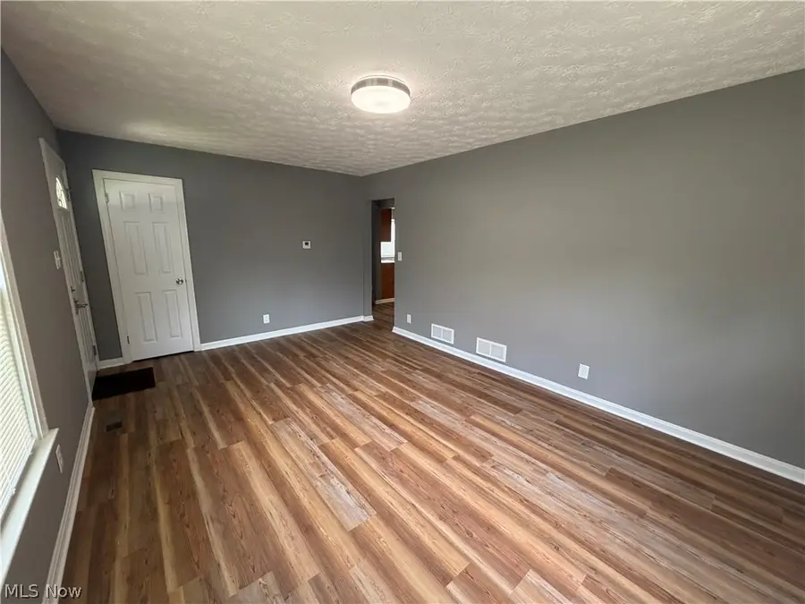 1045 Nome Avenue, Akron, OH 44320 - #3