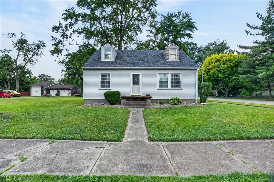 506 Adelaide Se Avenue, Warren, OH 44483 - #2