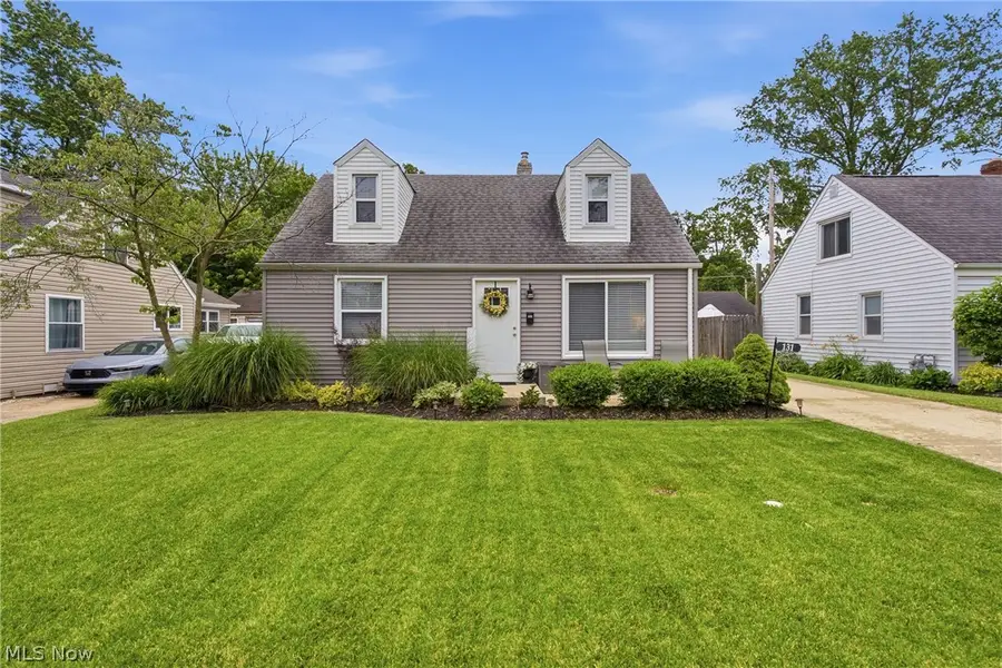 131 Forest Boulevard, Avon Lake, OH 44012 - #2