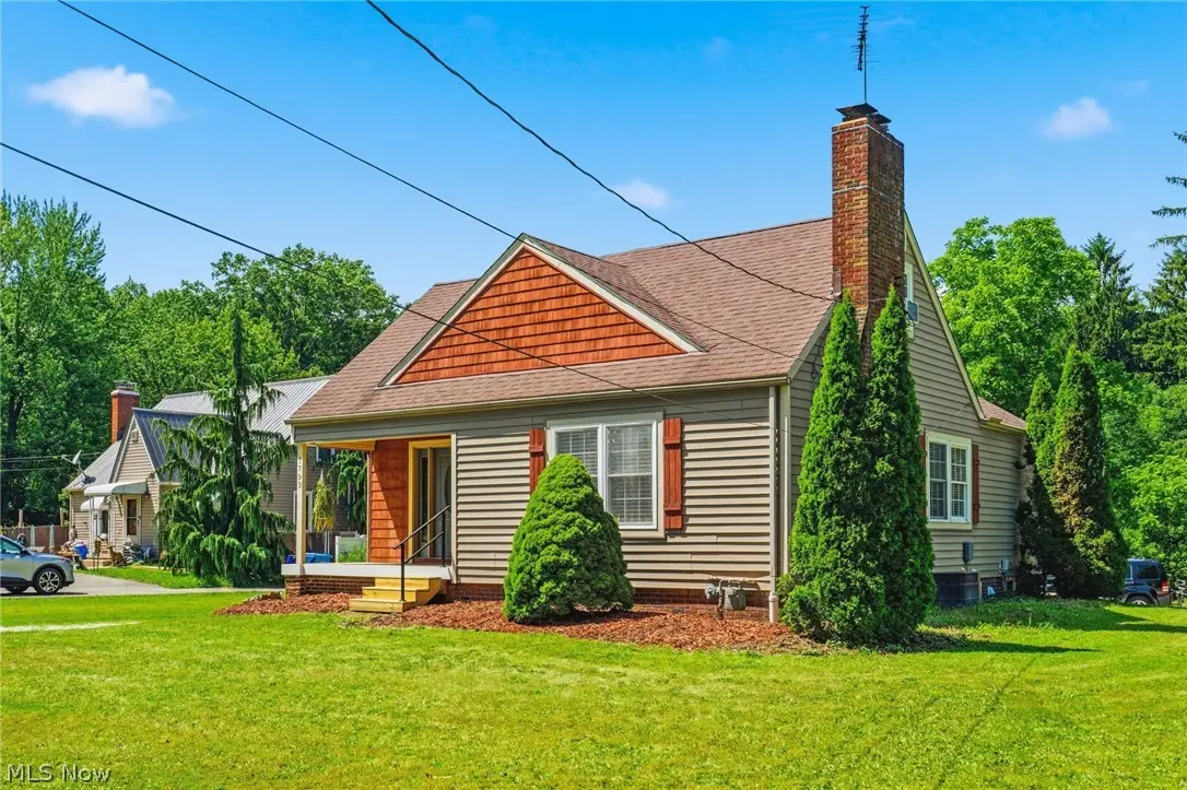 1793 E Turkeyfoot Lake Road, Akron, OH 44312 - #1
