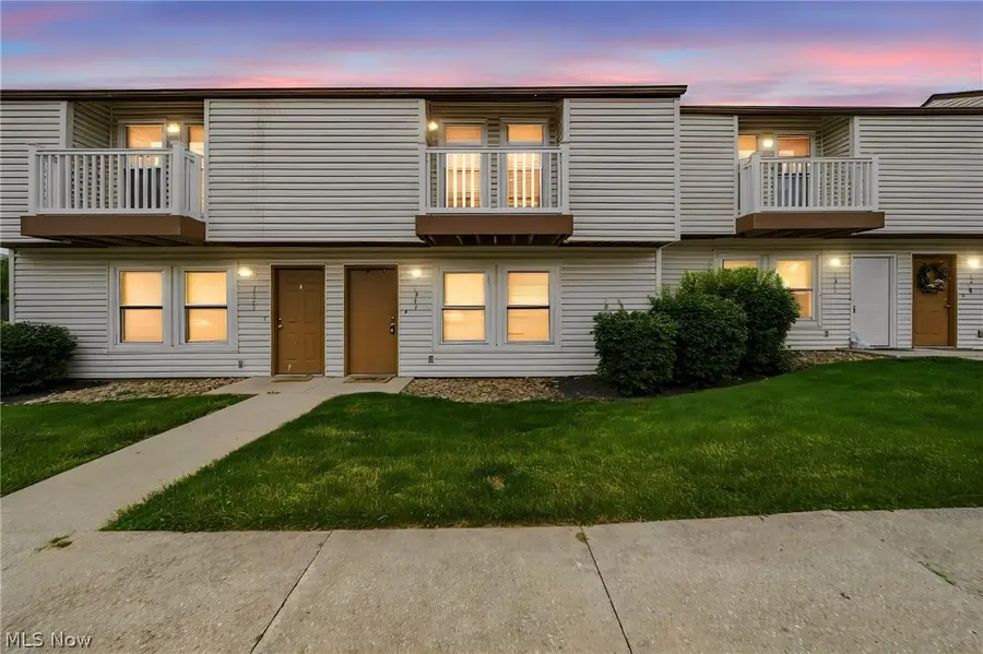 1541 Whitehall Boulevard, Kent, OH 44240 - #2