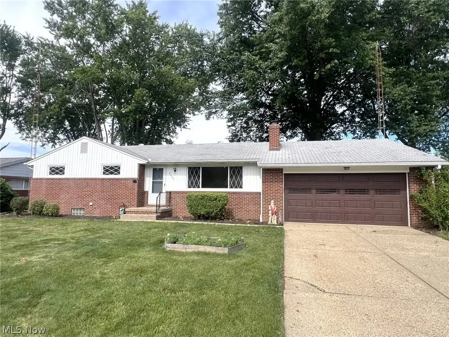 4005 Kingman Nw Avenue, Canton, OH 44709 - #3