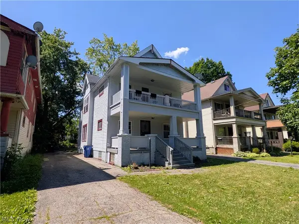 11302 Parkview Avenue, Cleveland, OH 44104