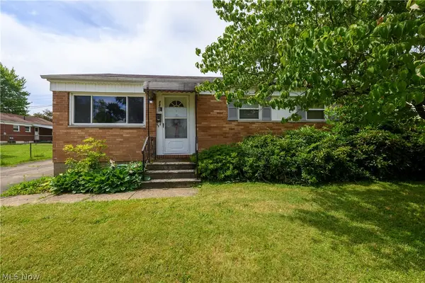 2400 40th Ne Street, Canton, OH 44705