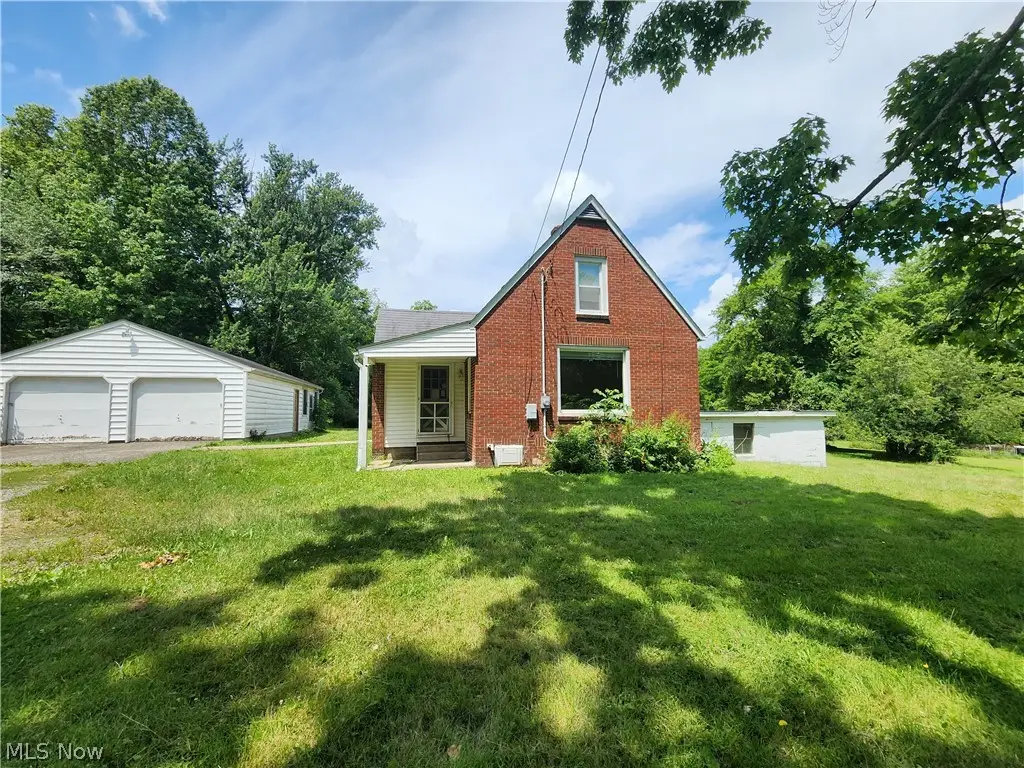 3448 Seifert Lewis Road, Hubbard, OH 44425 - #1