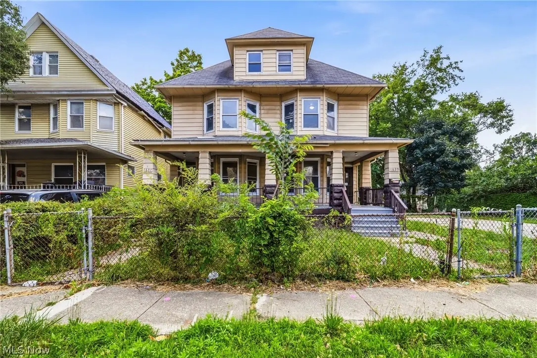 1637 Holyrood Road, Cleveland, OH 44106 - #1