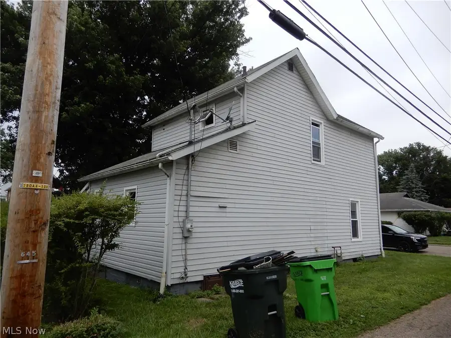 645 Alder Street, Coshocton, OH 43812 - #3