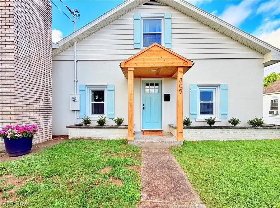 809 32nd Street, Vienna, WV 26105 - #2