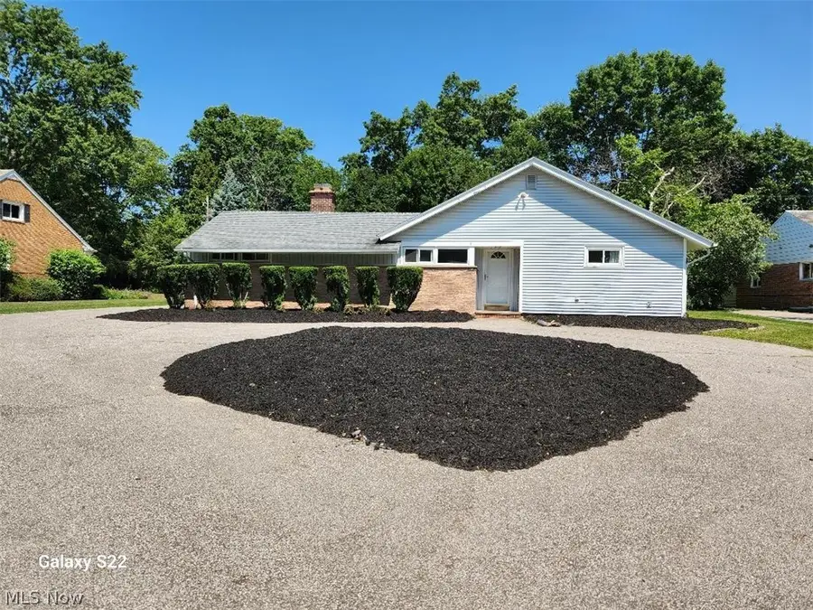 23551 S Woodland Road, Shaker Heights, OH 44122 - #3