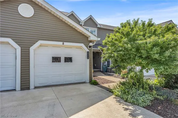 4215 Jennings Ridge Drive, Cleveland, OH 44109