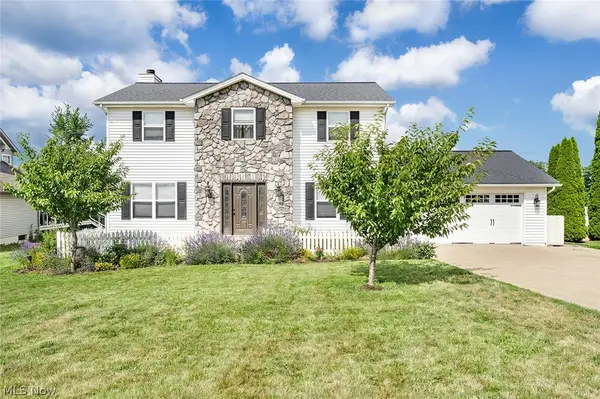 144 Hawkins Lane, Columbiana, OH 44408
