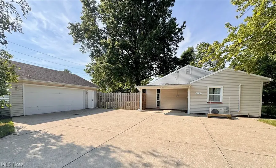 1723 Lander Road, Mayfield Heights, OH 44124 - #3