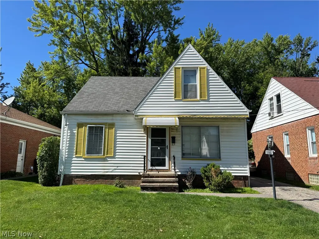 19907 Ridgewood Avenue, Warrensville Heights, OH 44122 - #1
