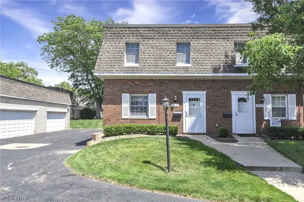 3719 Addington Court #N183, Fairview Park, OH 44126