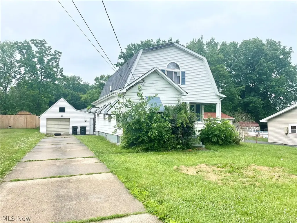3187 Orchard, Warren, OH 44484 - #1