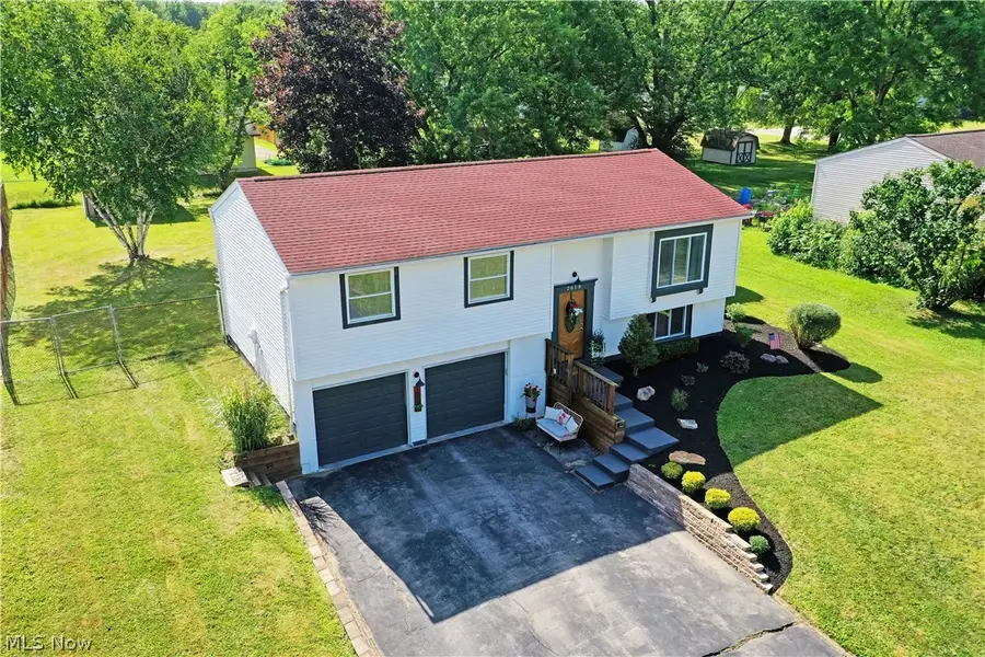 2618 Elizabeth Sw Drive, Warren, OH 44481 - #3