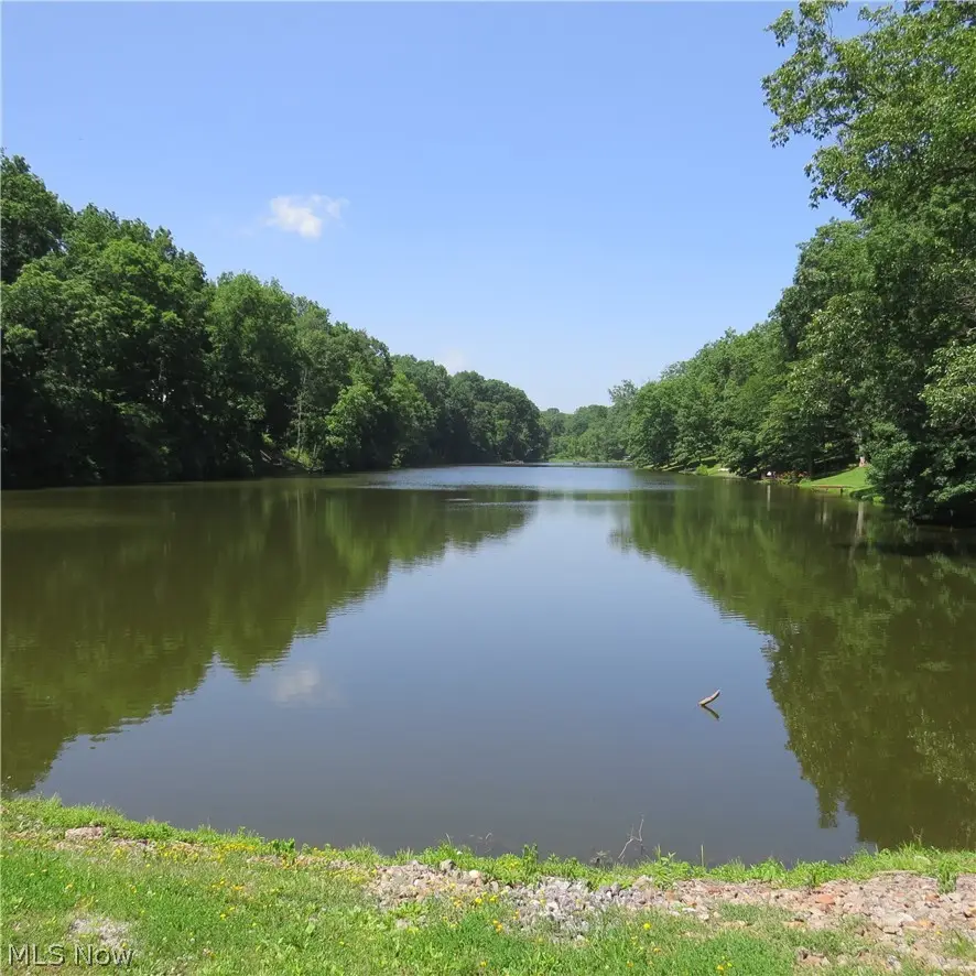 6447 Darlington Sw Street, Carrollton, OH 44615 - #3