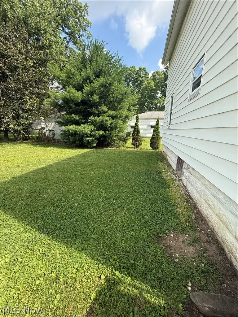 1880 Maurice Street, Cuyahoga Falls, OH 44221 - #2