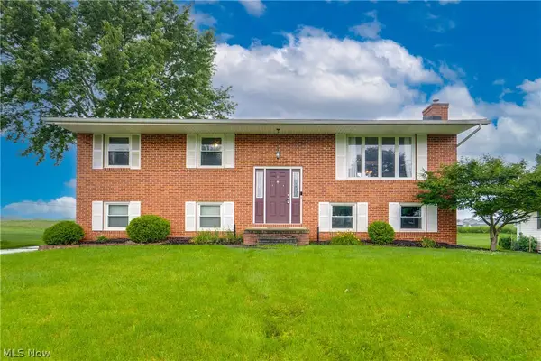 7363 Paxton Ne Street, Canton, OH 44721