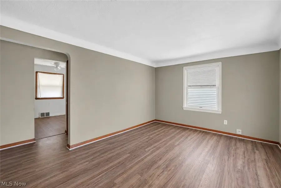 15916 Edgewood Avenue, Maple Heights, OH 44137 - #2
