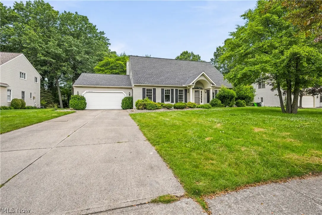 32336 Redwood Boulevard, Avon Lake, OH 44012 - #1