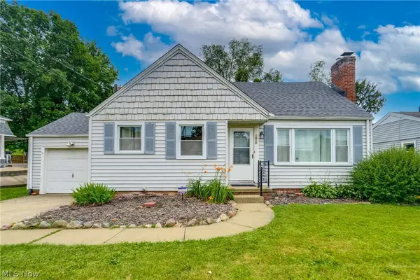 1618 23rd Nw Street, Canton, OH 44709