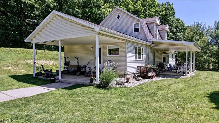 7736 Fort Laurens Nw Road, Strasburg, OH 44680 - #2