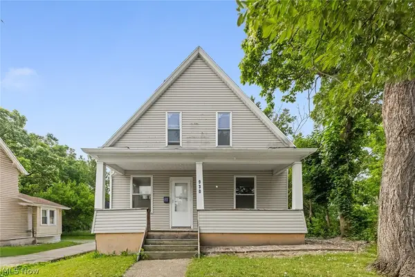 930 Johnston Street, Akron, OH 44306