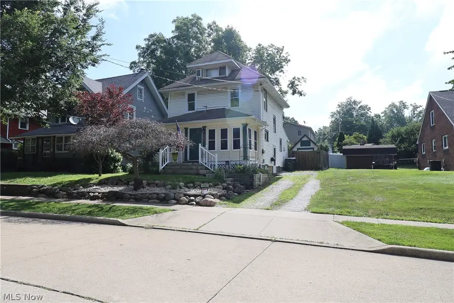 1621 Union Street, Cuyahoga Falls, OH 44221 - #3