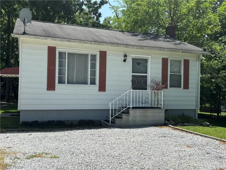408 Newton Street, Tallmadge, OH 44278 - #3