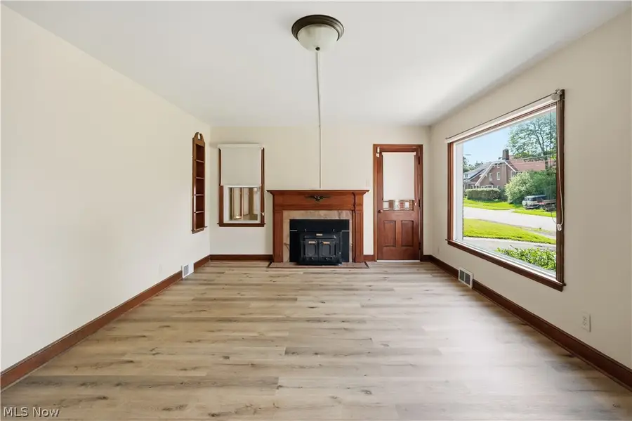 562 Arlington Avenue, Mansfield, OH 44903 - #2