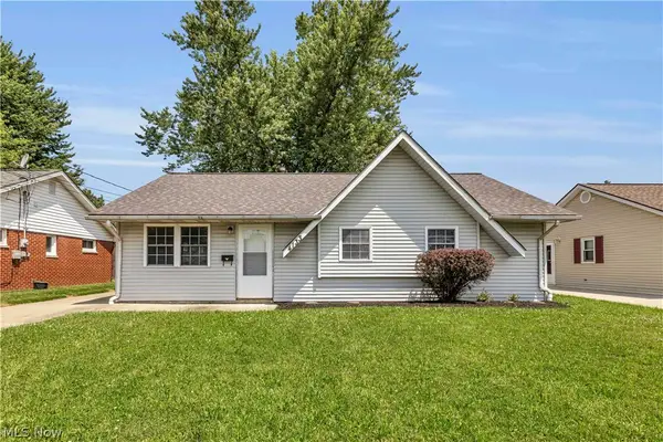 4133 Brockley Avenue, Sheffield Lake, OH 44054