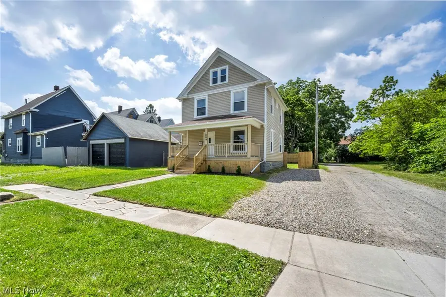 1009 W 10th Street, Lorain, OH 44052 - #2