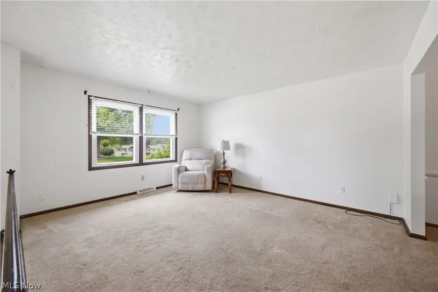 7533 Jaguar Drive, Boardman, OH 44512 - #2
