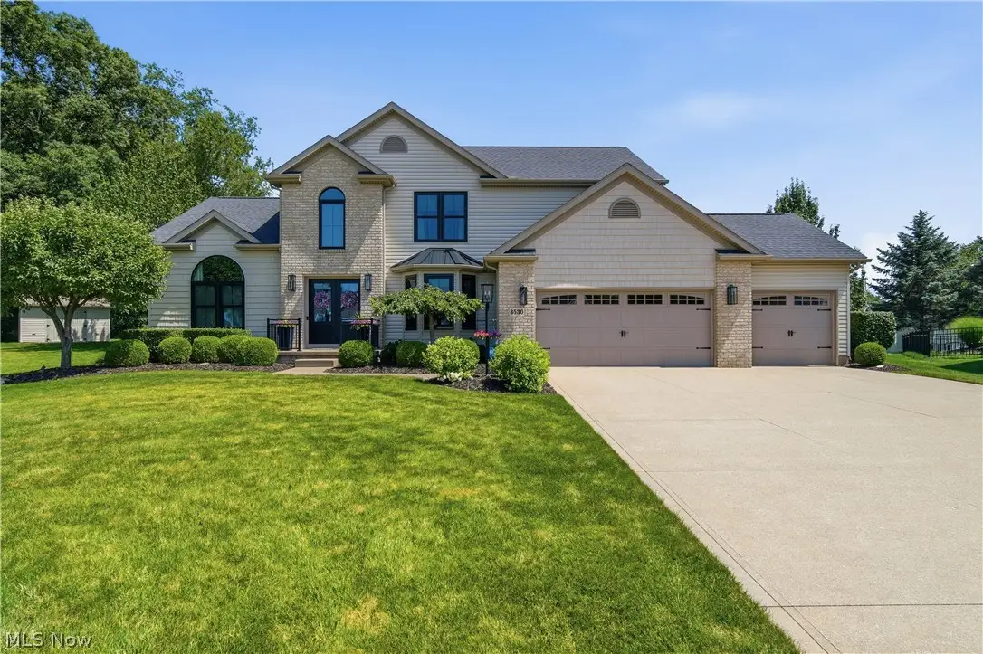 3530 Lamb Nw Circle, North Canton, OH 44720 - #1