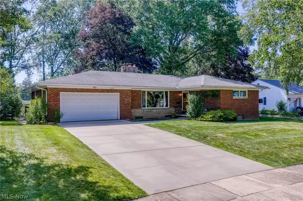 2588 17th Street, Cuyahoga Falls, OH 44223