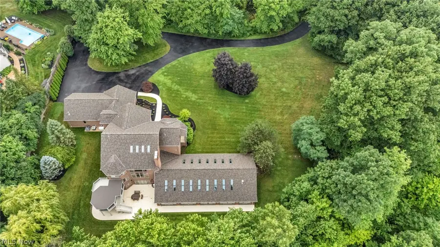 7282 Pinehill Road, Concord, OH 44077 - #3