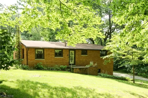 4708 Alabama Sw Avenue, Navarre, OH 44662
