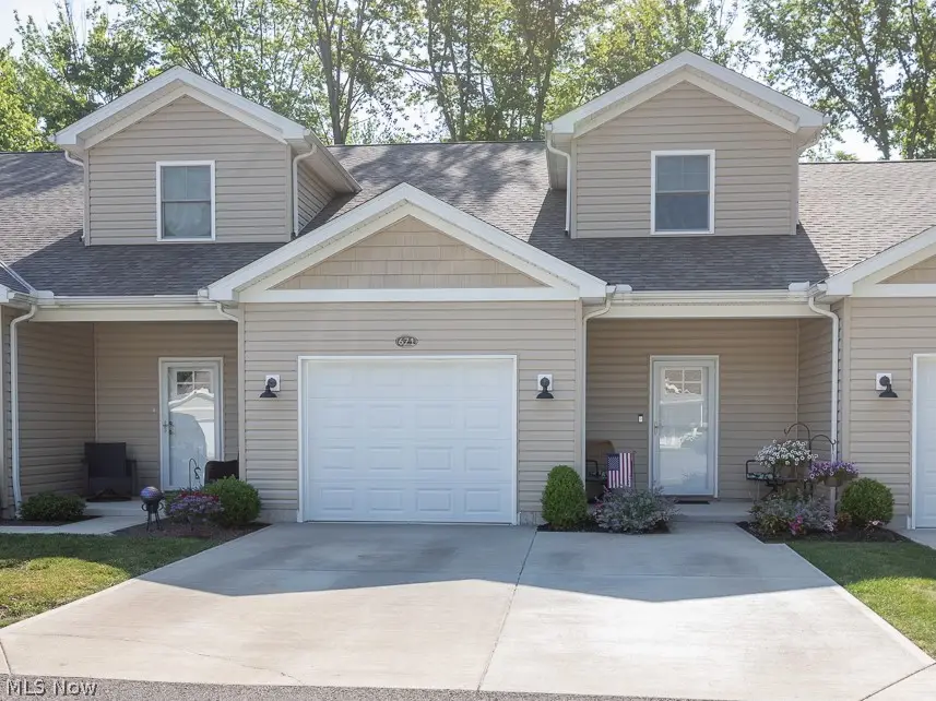 671 Treadway Boulevard, Sheffield Lake, OH 44054 - #1