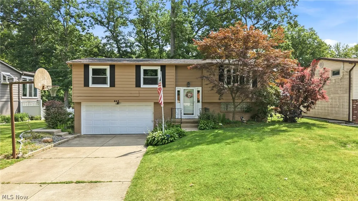 805 Trumbull Drive, Niles, OH 44446 - #1