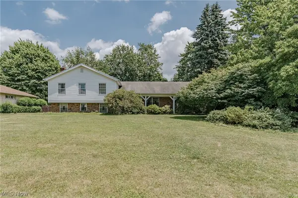 477 Snavely Road, Richmond Heights, OH 44143