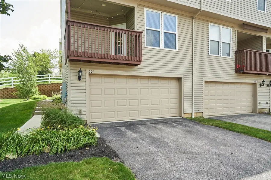 301 Kelsey Drive, Copley, OH 44321 - #2