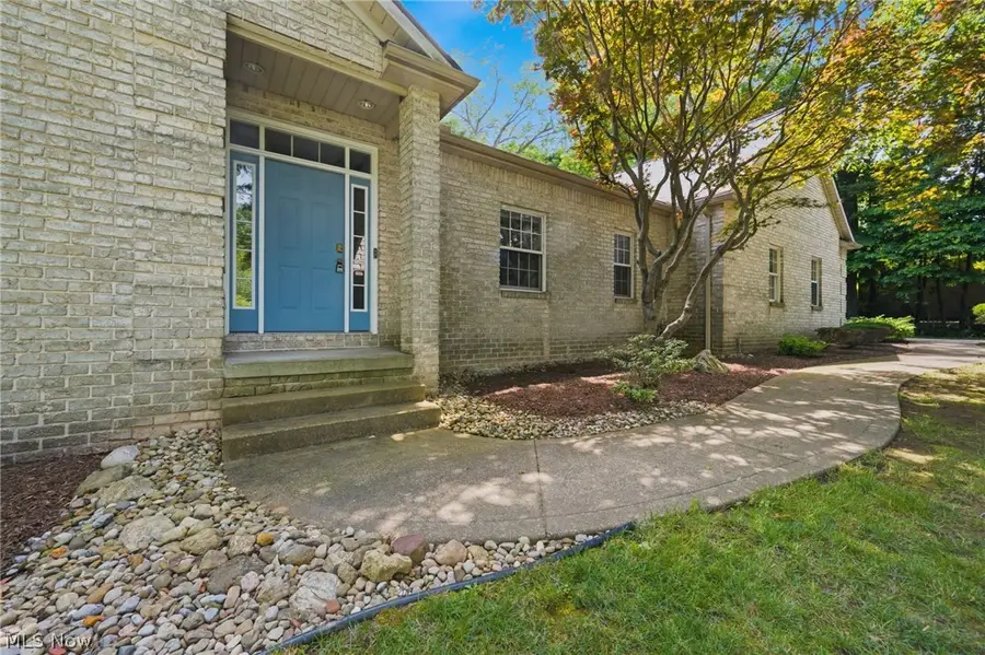 1524 Whittier Ne Street, Canton, OH 44721 - #3