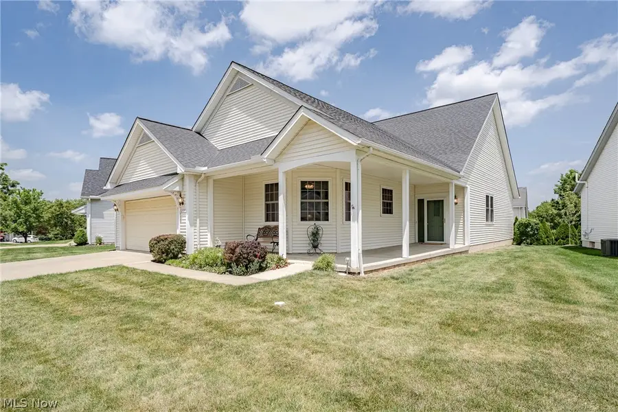 10384 Rock Ledge Way, North Royalton, OH 44133 - #2