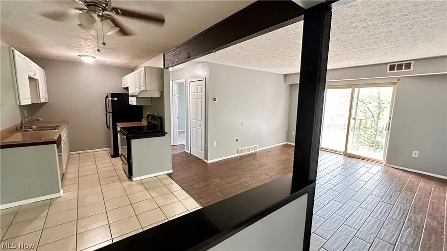8557 N Akins Road #204, North Royalton, OH 44133 - #3